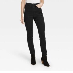 Women's High-Rise Skinny Jeans - Universal
Thread™